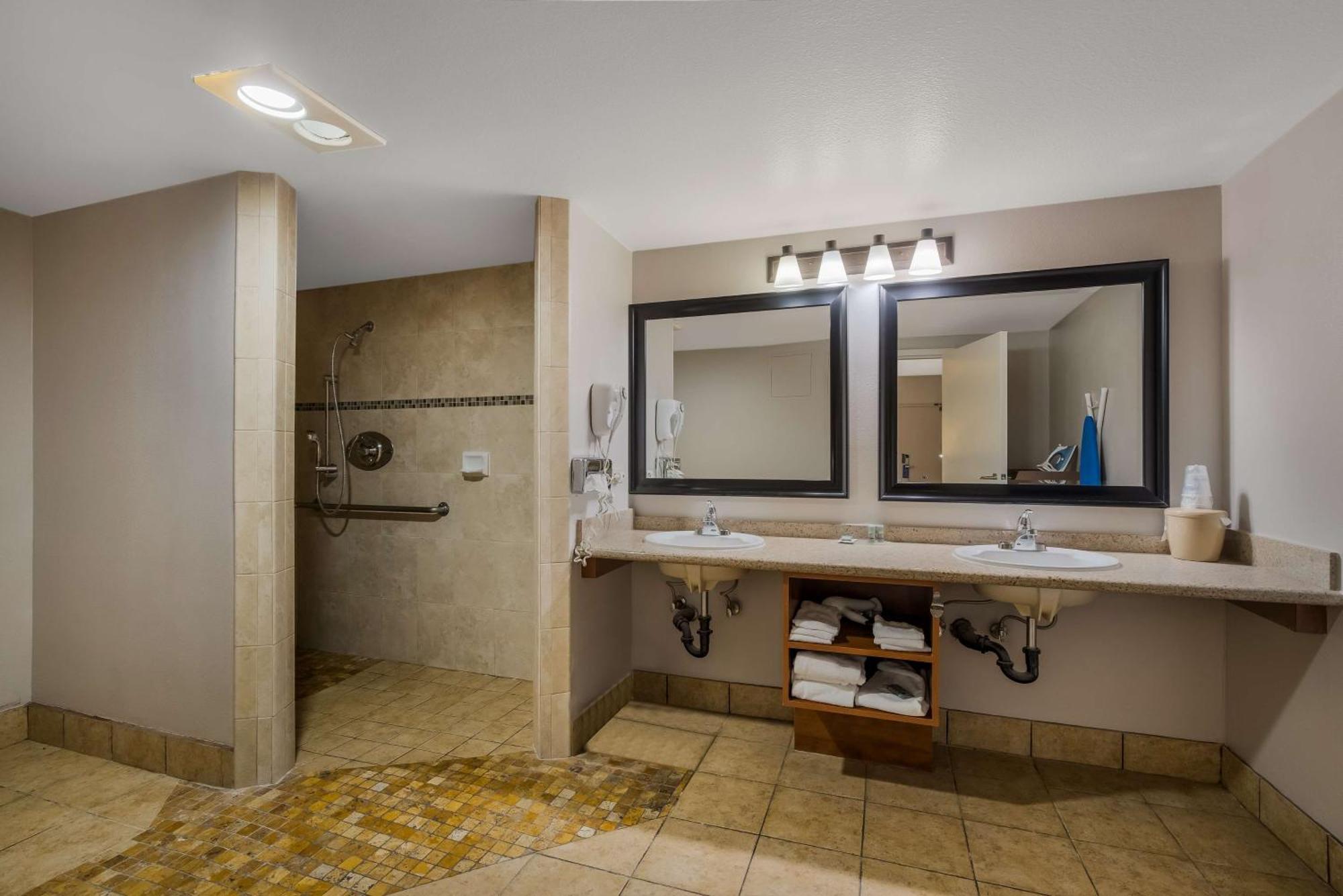Best Western Diamond Bar Hotel & Suites Ngoại thất bức ảnh