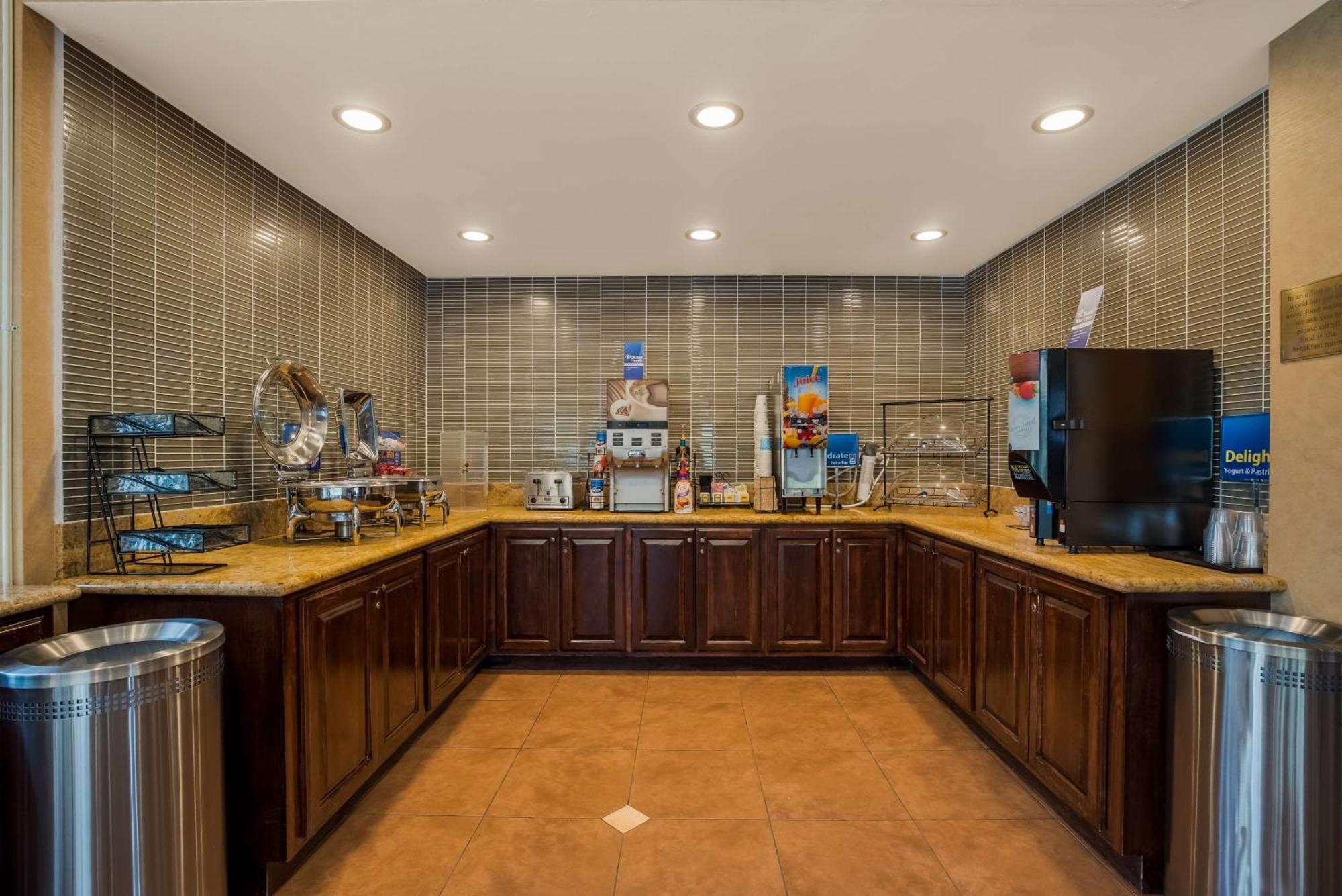 Best Western Diamond Bar Hotel & Suites Ngoại thất bức ảnh
